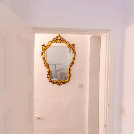Vallletta Collection - St Johns Maisonette *
